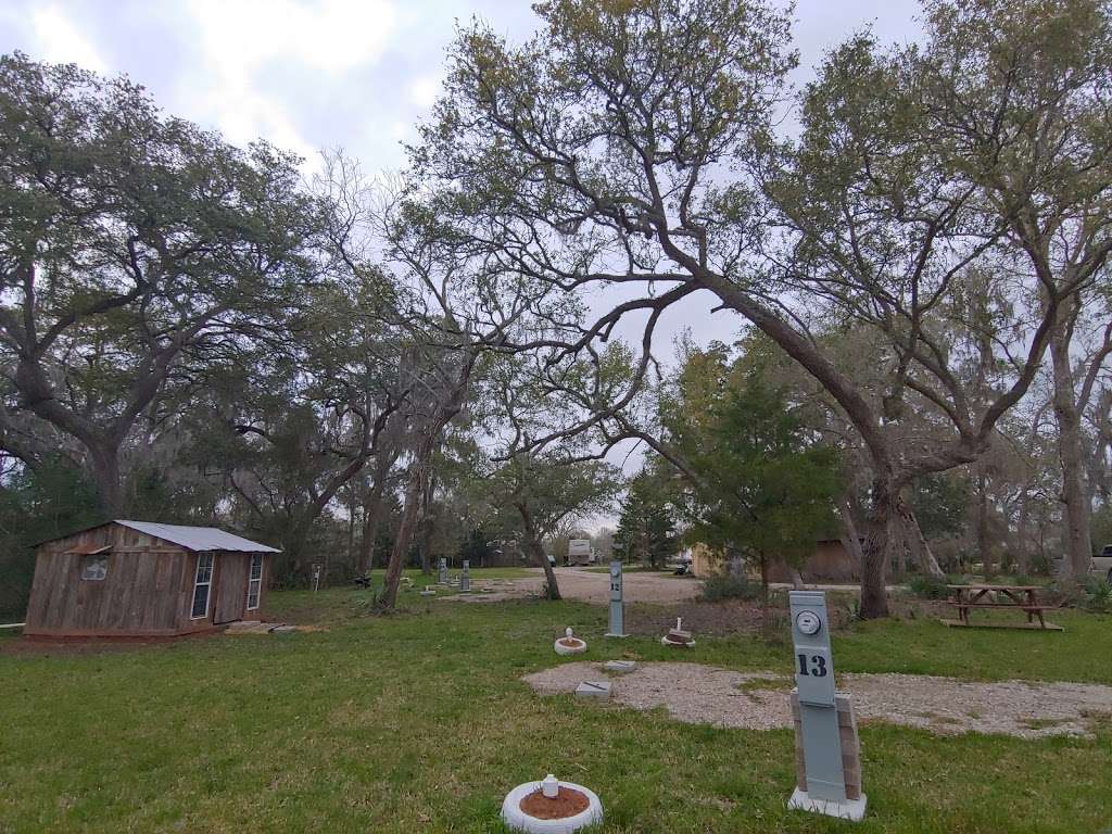 Alexsandra ( RV Park ) | 17628 County Rd 426, Brazoria, TX 77422 | Phone: (979) 258-1041