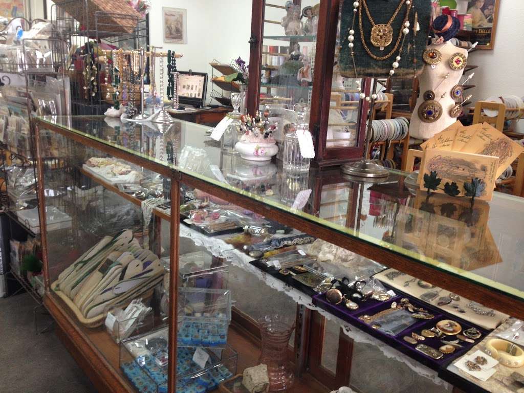 Ribbon Store | 5895 Duneville St, Las Vegas, NV 89118 | Phone: (702) 888-1652