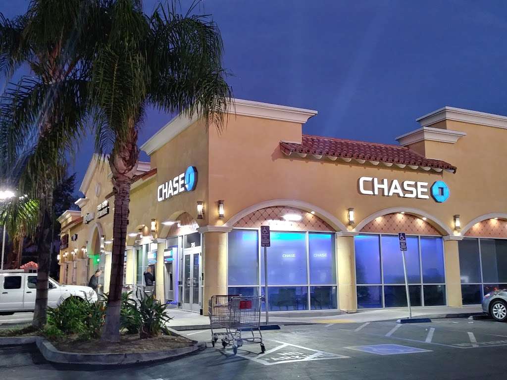 Chase Bank | 745 S Workman St, San Fernando, CA 91340, USA | Phone: (818) 675-9921