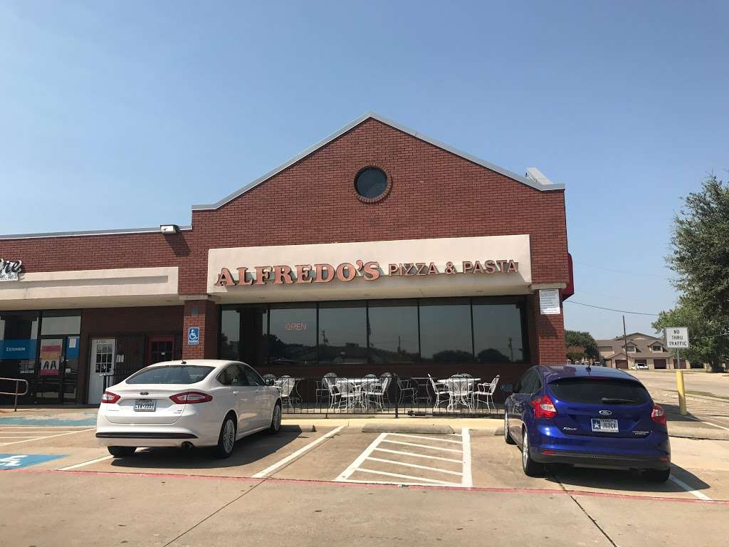 Alfredos Pizza & Pasta | 2305 S State Hwy 121, Lewisville, TX 75067, USA | Phone: (972) 315-0090