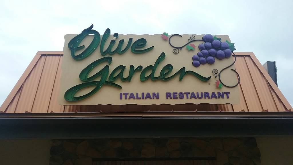 Olive Garden Italian Restaurant | 925 Alta Mere Dr, Fort Worth, TX 76116, USA | Phone: (817) 732-0618