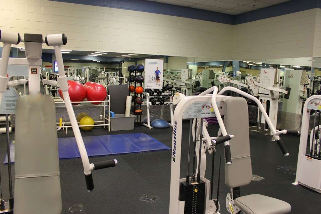 24 Hour Fitness | Photo 6 of 10 | Address: 16200 Bear Valley Rd, Victorville, CA 92395, USA | Phone: (760) 955-2200