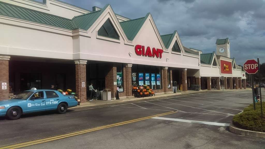 GIANT Food Stores | 4855 West Chester Pike, Newtown Square, PA 19073 | Phone: (610) 325-2478