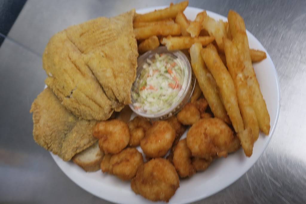 Hooks Fish & Chicken | 3854 Central Ave NE, Columbia Heights, MN 55421, USA | Phone: (763) 331-0064