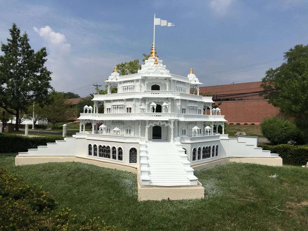 Shree Swaminarayan Temple | 200 Penhorn Ave, Secaucus, NJ 07094, USA | Phone: (201) 325-0510