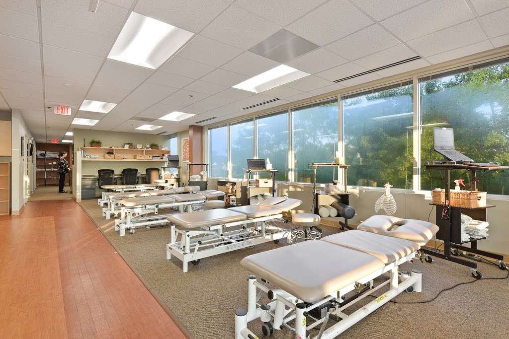 The Jackson Clinics, Physical Therapy | 7764 Armistead Rd #210, Lorton, VA 22079, USA | Phone: (703) 546-0013