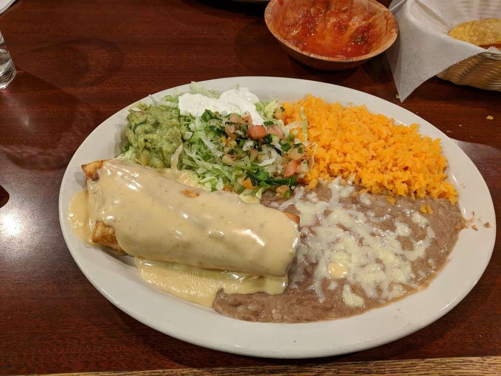 Rivers’ Mexican Cantina & Grill | 407 Sycamore Rd, Genoa, IL 60135, USA | Phone: (815) 784-2017