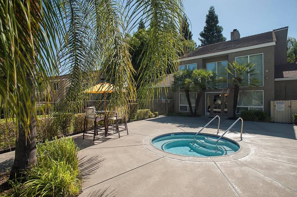 River Pointe Apartments | 2361 Oak Harbour Dr, Sacramento, CA 95833, USA | Phone: (844) 852-3789