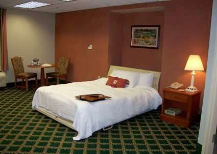 Hampton Inn Burlington/Mt. Holly | 2024 541, Westampton, NJ 08060, USA | Phone: (609) 702-9888