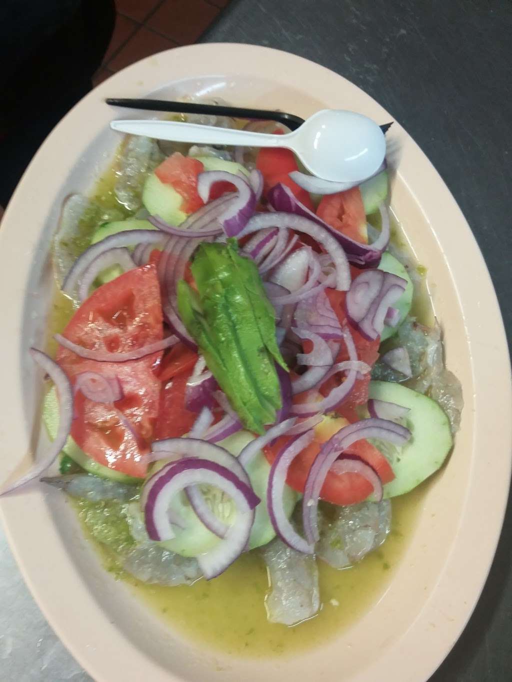 Mariscos Guayabitos Restaurant | 12615 San Fernando Rd, Sylmar, CA 91342 | Phone: (818) 427-3985