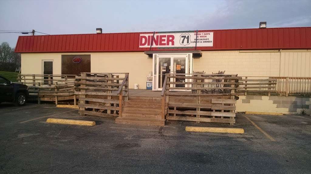 Diner 71 | 302 N., S US Hwy 71, Savannah, MO 64485, USA | Phone: (816) 324-0371