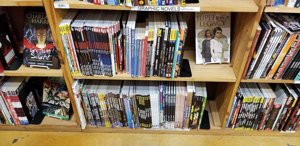 Half Price Books | 11654 Bandera Rd, San Antonio, TX 78250, USA | Phone: (210) 647-1103