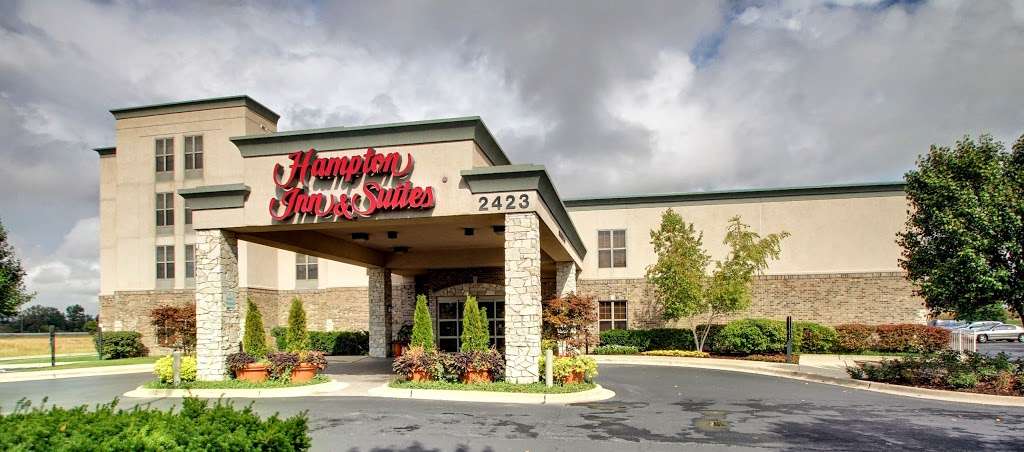 Hampton Inn & Suites Chicago/Aurora | 2423 Bushwood Dr, Aurora, IL 60506, USA | Phone: (630) 907-2600