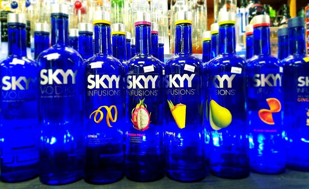 Steves Liquor Store | 1315 1st St E a, Humble, TX 77338, USA | Phone: (281) 446-0996