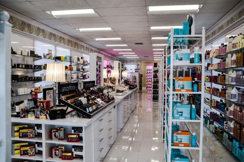 Planet Beauty Westlake Village / Thousand Oaks | 140 Promenade Way, Thousand Oaks, CA 91362, USA | Phone: (805) 494-0944