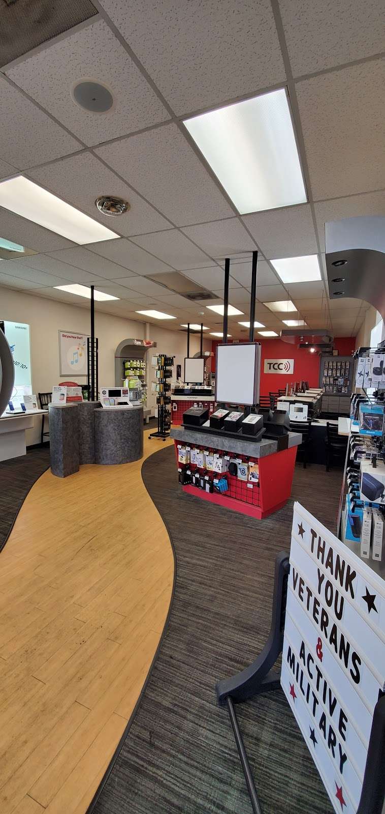 Verizon Authorized Retailer, TCC | 1814 N Main St, Rushville, IN 46173, USA | Phone: (765) 932-4880