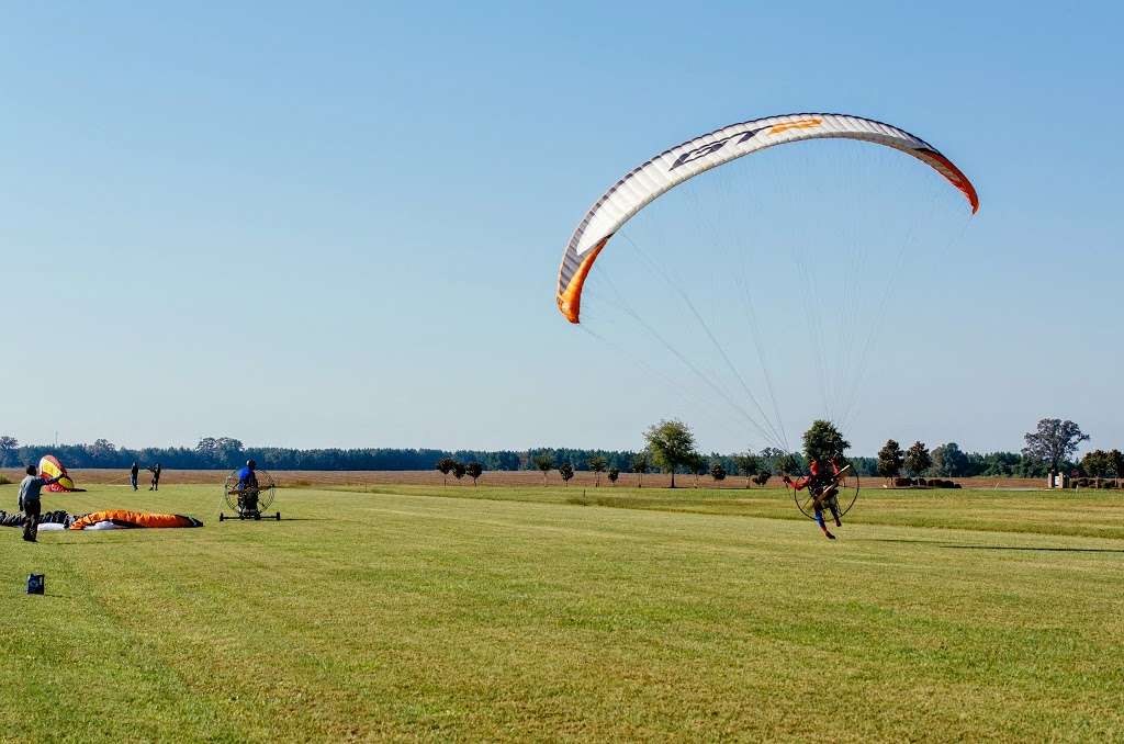 FLORIDA PARAMOTOR TRAINING | 1337 Acorn Cir, Apopka, FL 32703 | Phone: (205) 544-7882