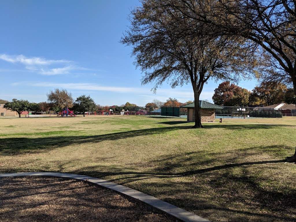 Yale Park | Richardson, TX 75081, USA