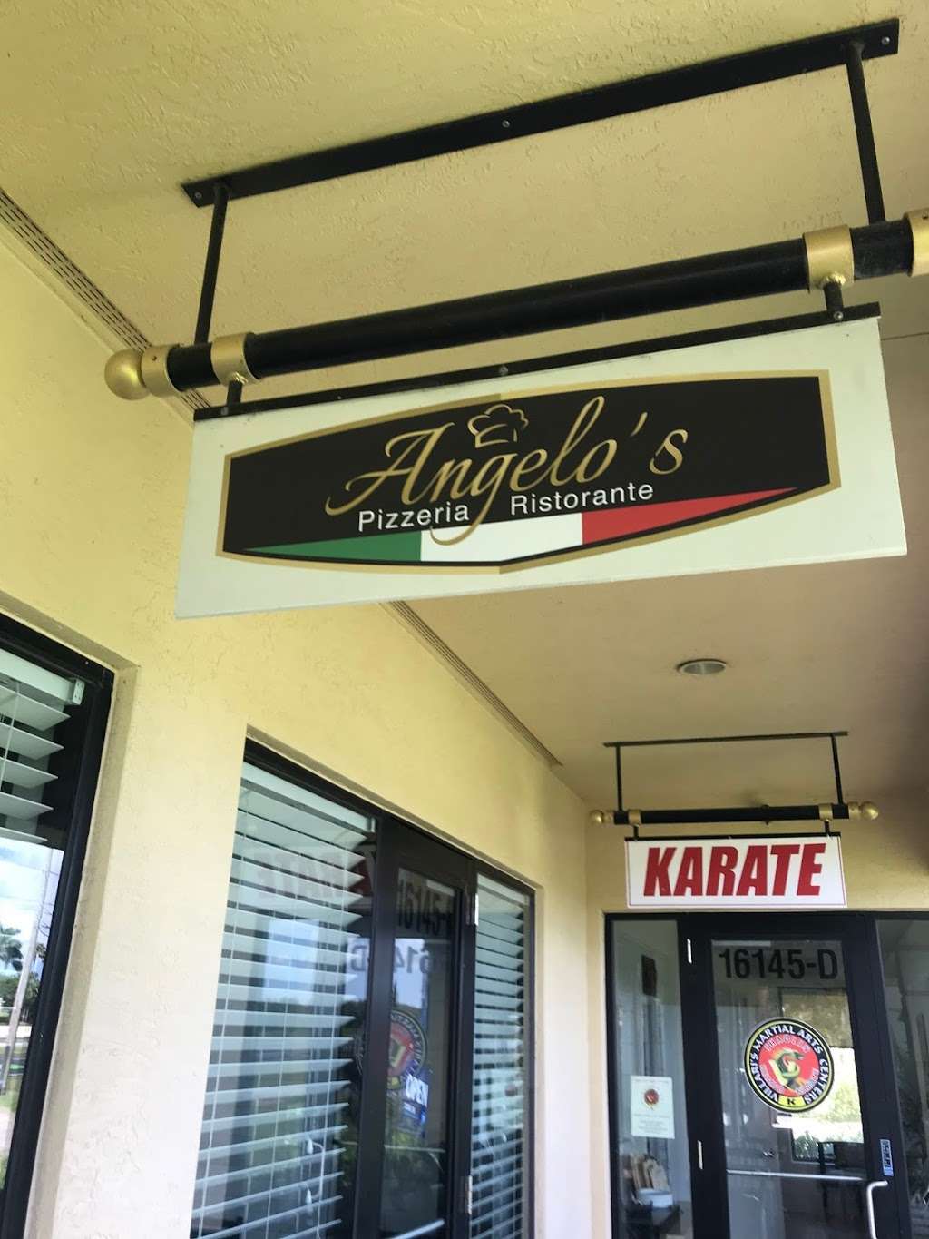 Angelos Pizzeria & Ristorante | 16145 S, FL-7 suite c, Delray Beach, FL 33446, USA | Phone: (561) 359-3500