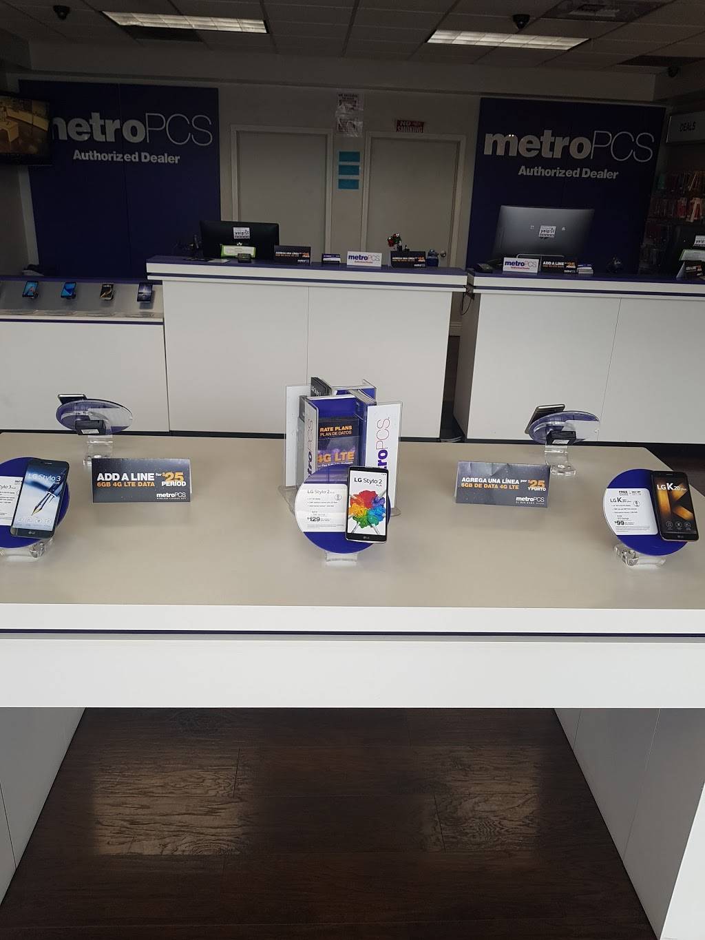 Metro by T-Mobile | 3730 Tweedy Blvd, South Gate, CA 90280, USA | Phone: (323) 566-4444