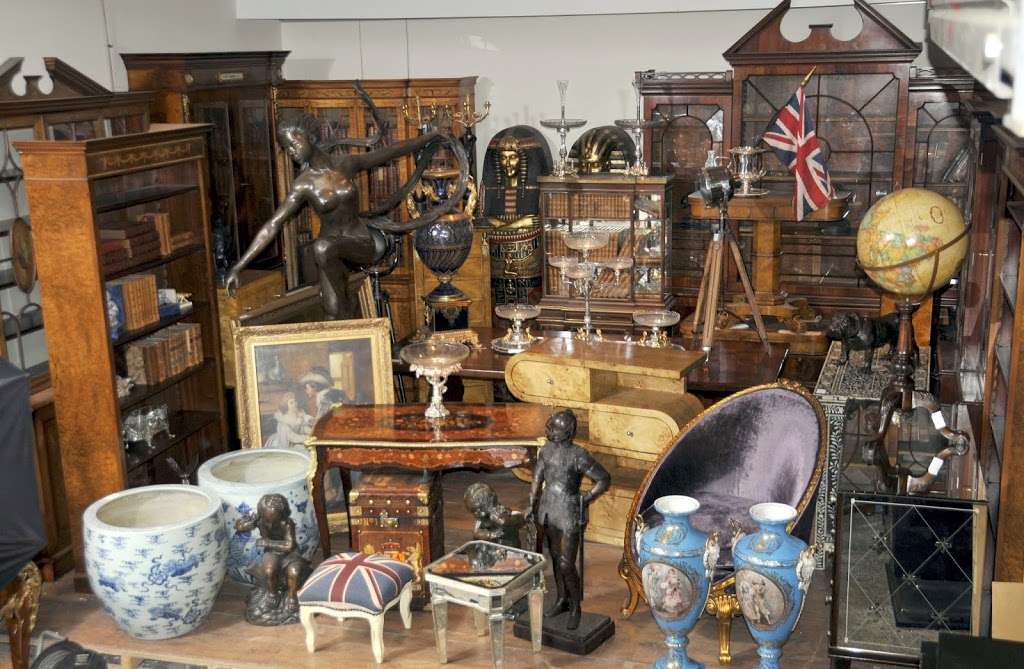 Canonbury Antiques | Potters Bar EN6 3NA, UK | Phone: 01707 644877