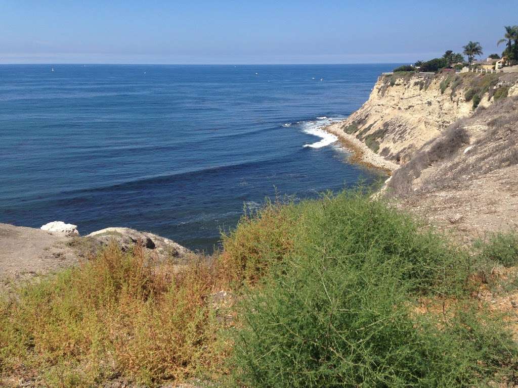 Paseo Lunado Drive | Palos Verdes Estates, CA 90274, USA