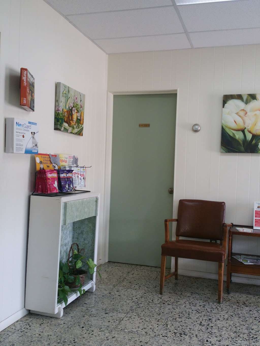 Valparaiso Animal Hospital | 815 Calumet Ave, Valparaiso, IN 46383 | Phone: (219) 462-1862