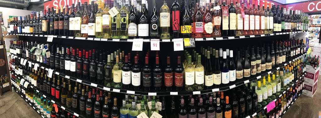 Village Wine & Liquor | 712 -718 Main St, Mukwonago, WI 53149, USA | Phone: (262) 363-2337