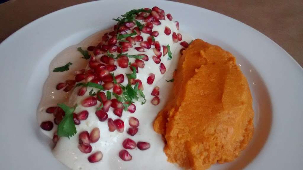 La Encantada Restaurant | 3437 W North Ave, Chicago, IL 60647, USA | Phone: (773) 489-5026