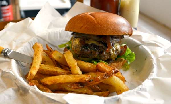 Honest Burgers - Baker St | 31 Paddington St, Marylebone, London W1U 4HD, UK | Phone: 020 3019 6566