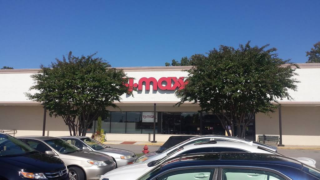 T.J. Maxx | 4600 Durham-Chapel Hill Blvd, Durham, NC 27707, USA | Phone: (919) 489-6111