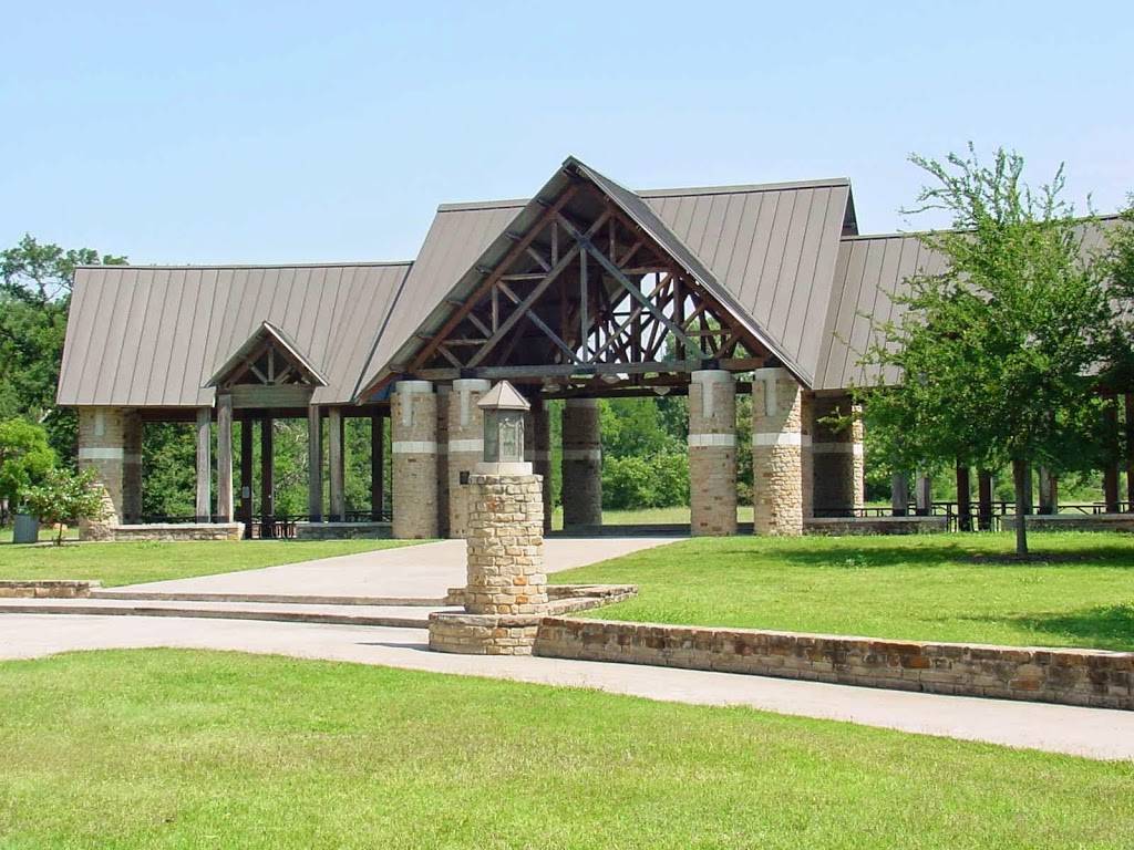 River Legacy Parks | 701 NW Green Oaks Blvd, Arlington, TX 76006, USA | Phone: (817) 459-5474