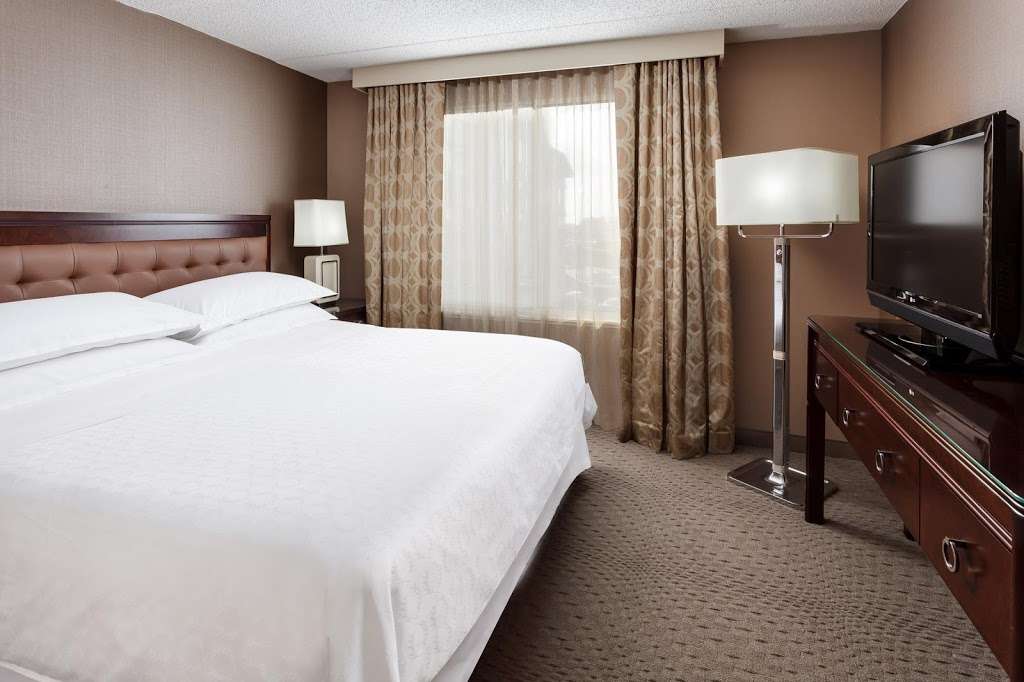 Sheraton Great Valley Hotel | 707 Lancaster Ave, Frazer, PA 19355, USA | Phone: (610) 524-5500