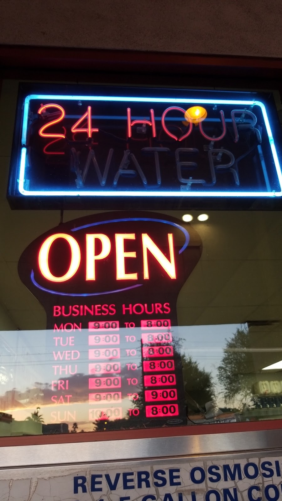 Water and Ice Discount Superstores | 785 W Warner Rd #A113, Gilbert, AZ 85233, USA | Phone: (480) 899-8886