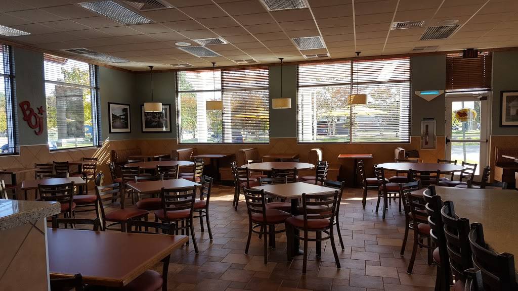 Bojangles | 2600 Bensley Commons Blvd, North Chesterfield, VA 23237, USA | Phone: (804) 271-0107