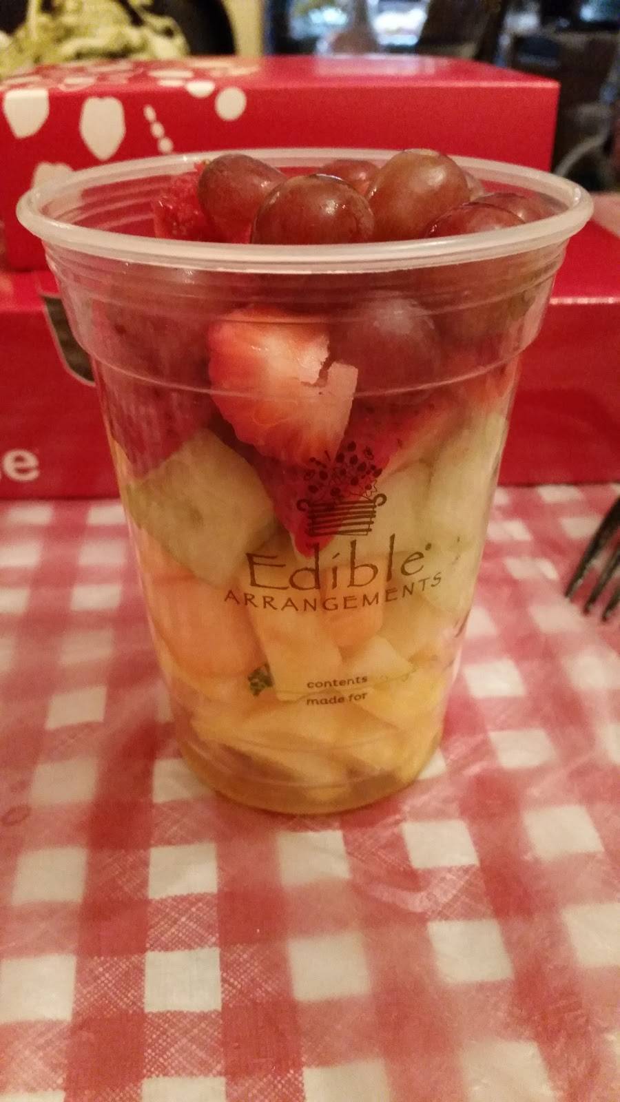 Edible Arrangements | 2715 S Front St, Philadelphia, PA 19148 | Phone: (215) 755-3500