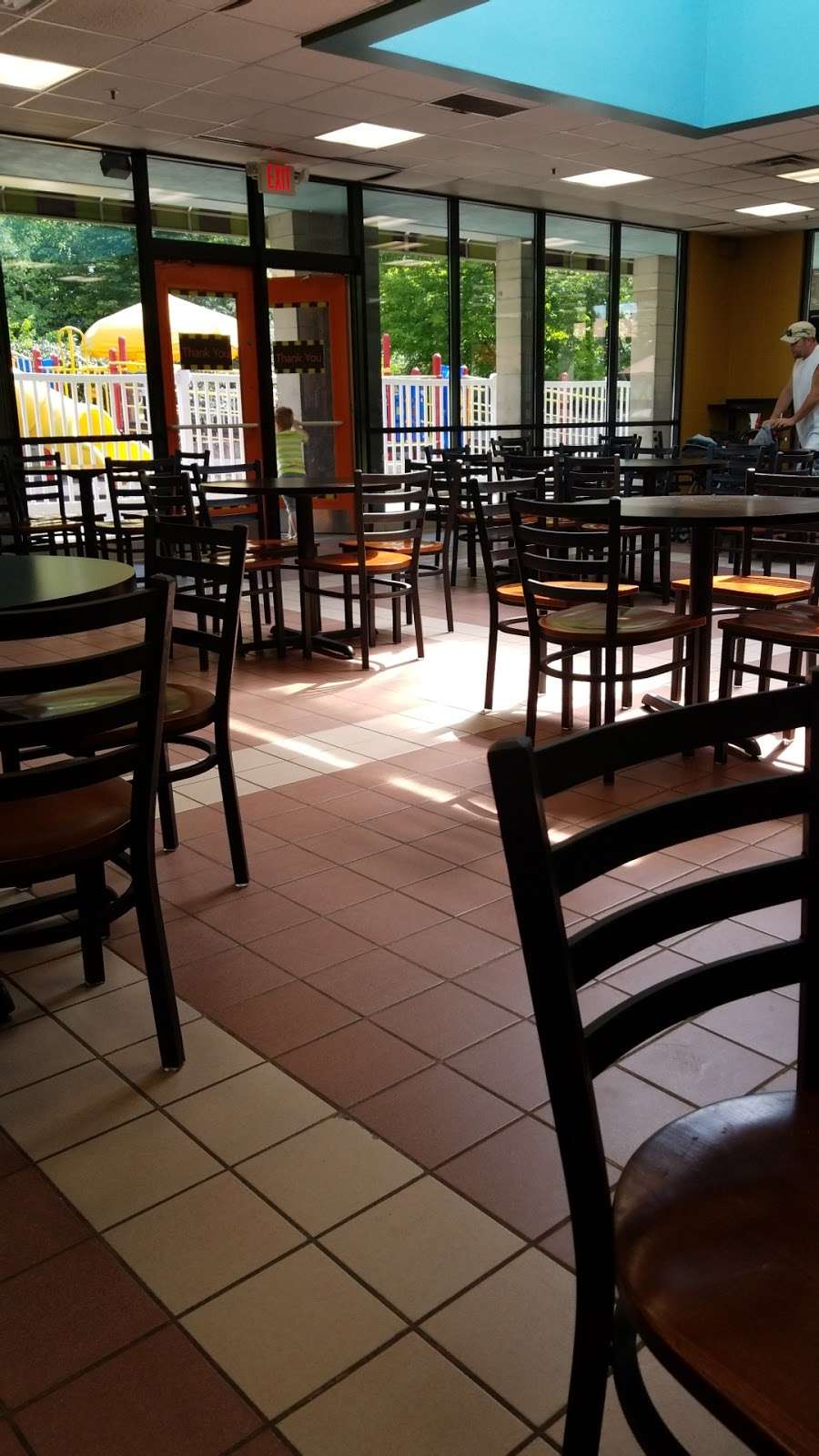 Cafe On the Commons | 1200 W Washington St, Indianapolis, IN 46222, USA | Phone: (317) 630-2001