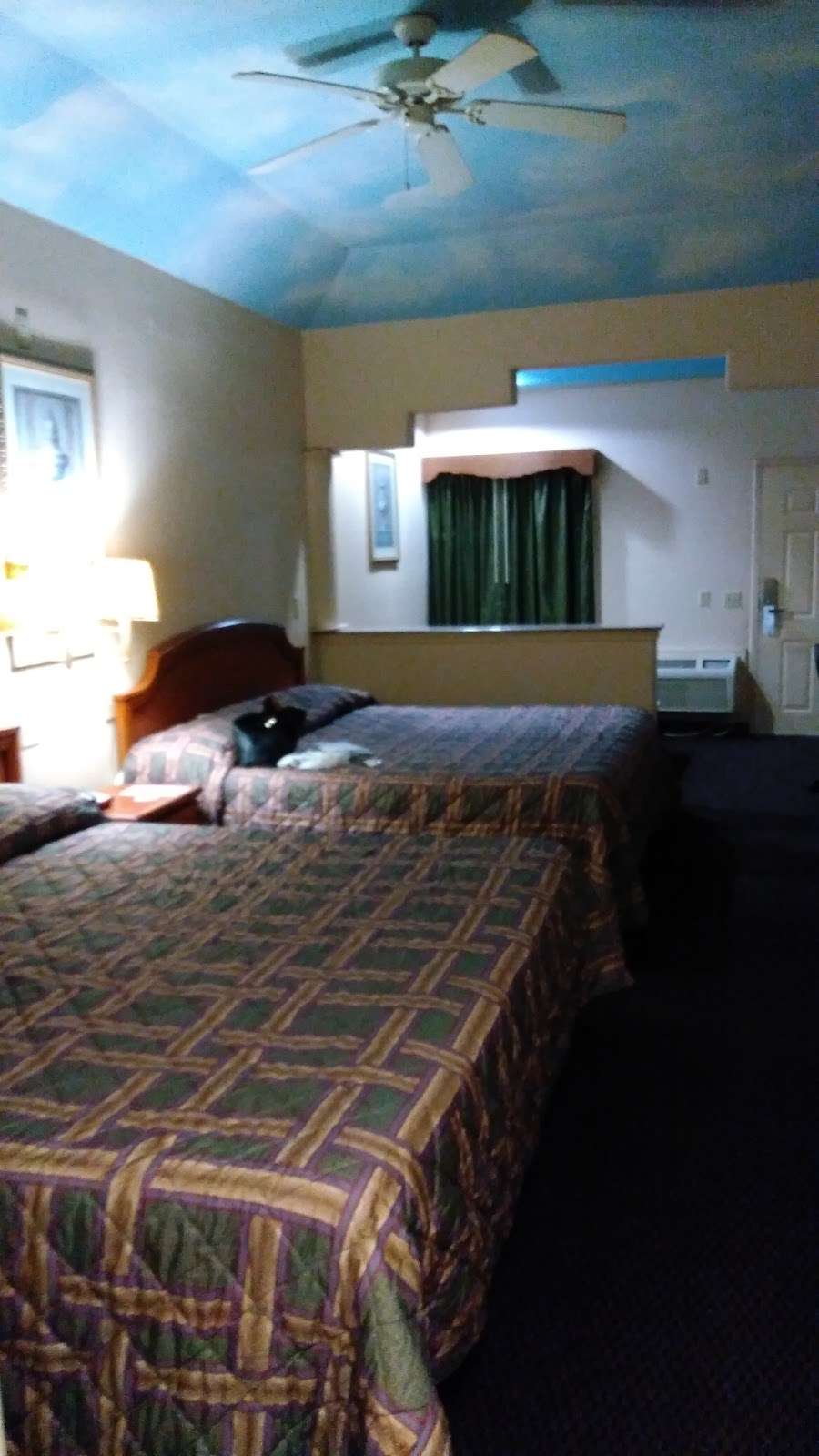 Regency Inn & Suites | 7700 Will Clayton Pkwy, Humble, TX 77338, USA | Phone: (281) 812-3000