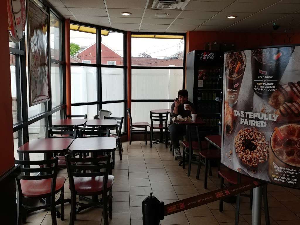 Dunkin Donuts | 1106 Hempstead Turnpike, Franklin Square, NY 11010, USA | Phone: (516) 328-0177