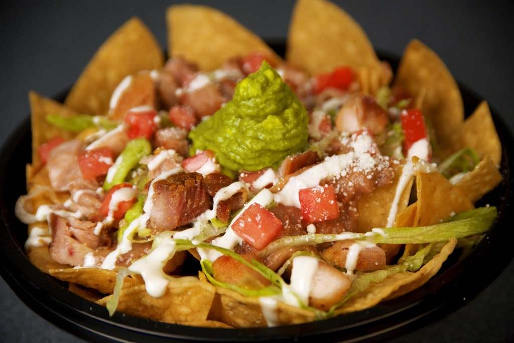 La Bufadora Baja Grill - Mission Grove | 497 E Alessandro Blvd b, Riverside, CA 92508, USA | Phone: (951) 776-2881