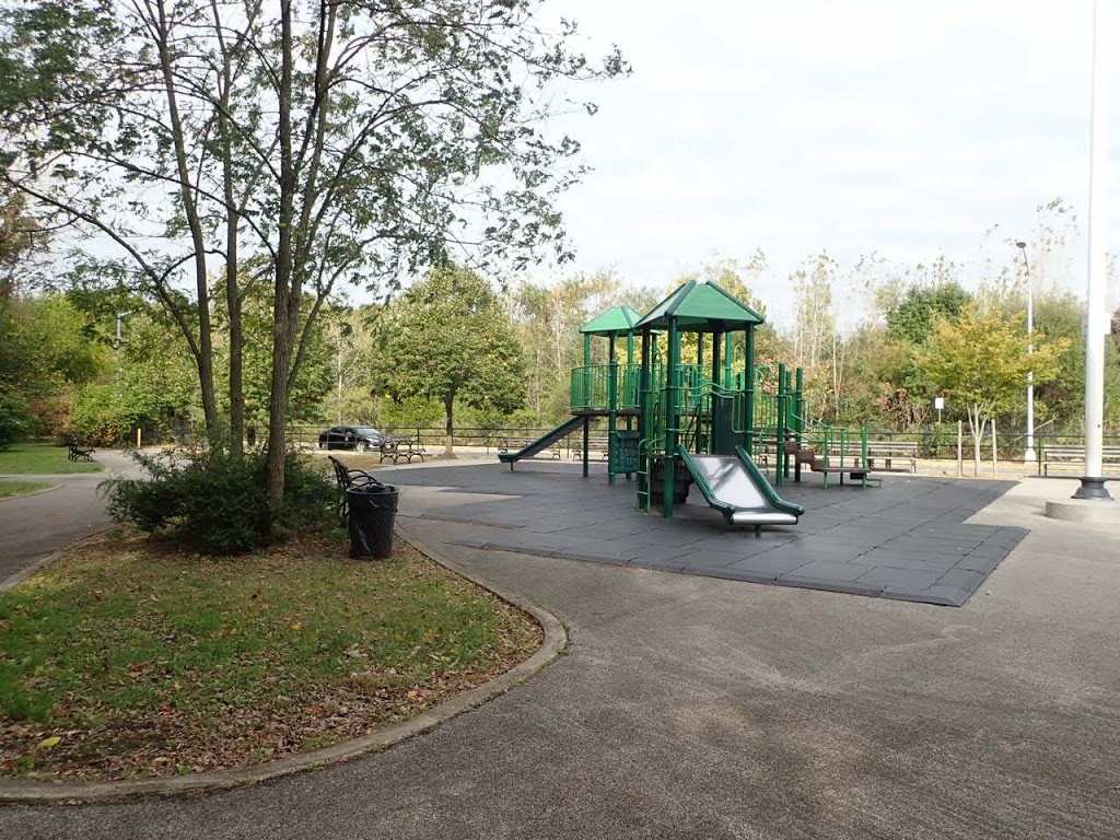 Woodhull Park | Drumgoole Road East &, Woodhull Ave, Staten Island, NY 10309, USA | Phone: (212) 639-9675