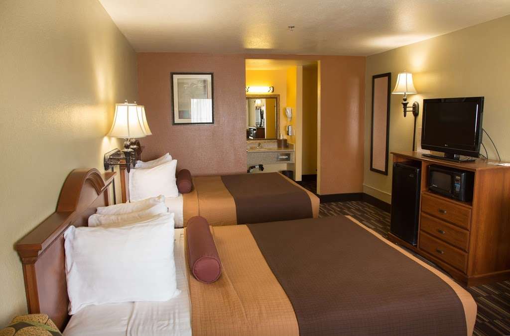 Best Western Desert Winds | 16200 Sierra Hwy, Mojave, CA 93501, USA | Phone: (661) 824-3601