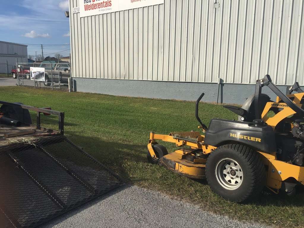 Commercial Lawn Equipment | 825 Creative Dr, Lakeland, FL 33813, USA | Phone: (863) 648-4498