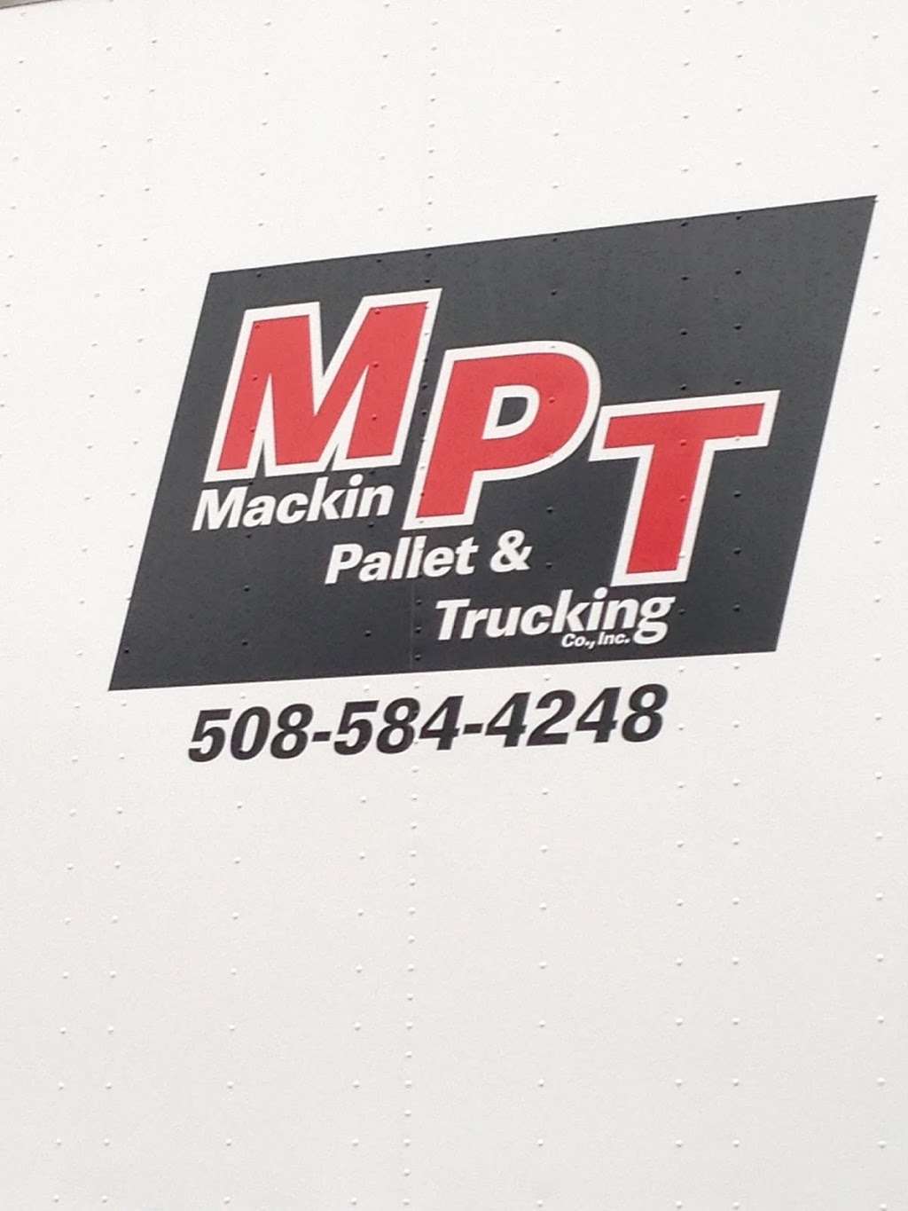 Mackin Pallet & Trucking Co Inc | 337 W Chestnut St, Brockton, MA 02301, USA | Phone: (508) 612-5018