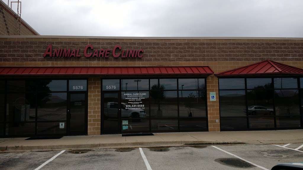 Animal Care Clinic | 5576 Hedge Lane Terrace, Shawnee Mission, KS 66226, USA | Phone: (913) 441-0555