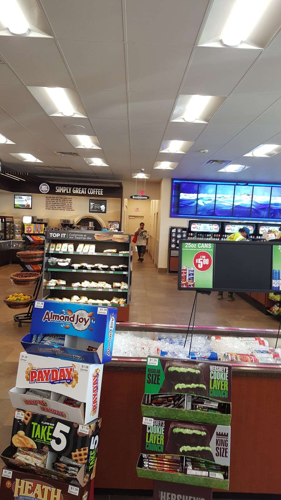 Circle K | 5911 Gibbs Sprawl Rd, San Antonio, TX 78218, USA | Phone: (210) 653-9877