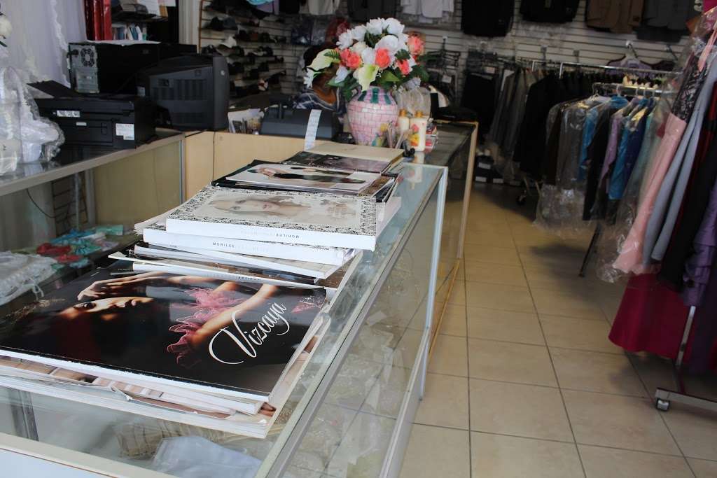 A&D Family Fashion-wear | 1010 NW 9th Ave, Fort Lauderdale, FL 33311, USA | Phone: (954) 533-4535