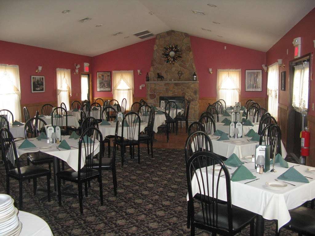 Lamp Post Inn | 1601 County Rd 565, Sussex, NJ 07461, USA | Phone: (973) 875-9134