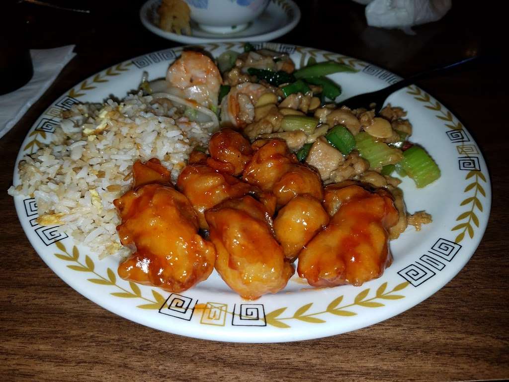 New China Restaurant | 11121 1st Ave, Whittier, CA 90603 | Phone: (562) 943-0066