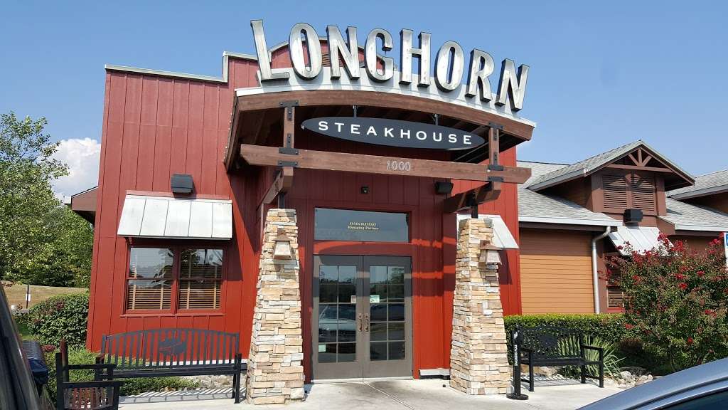 LongHorn Steakhouse | 1000 Premium Outlets Blvd, Hagerstown, MD 21740, USA | Phone: (301) 393-8119